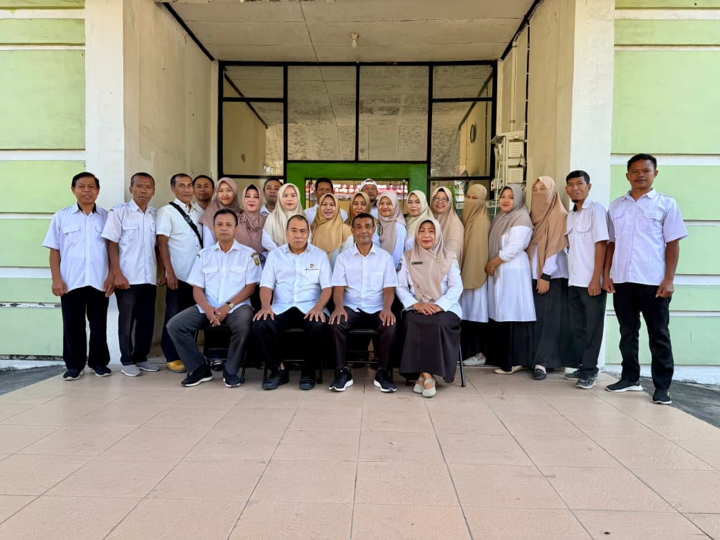 Pegawai Dinas Ketahanan Pangan Kabupaten Sumbawa
