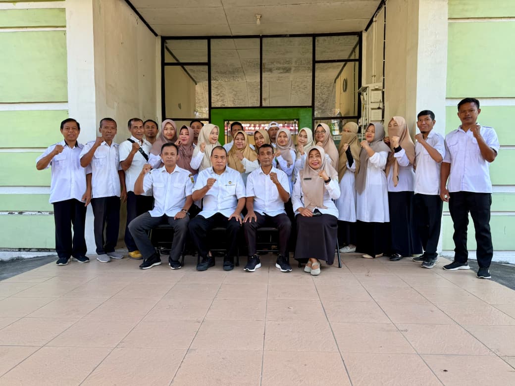 Pegawai Dinas Ketahanan Pangan Kabupaten Sumbawa